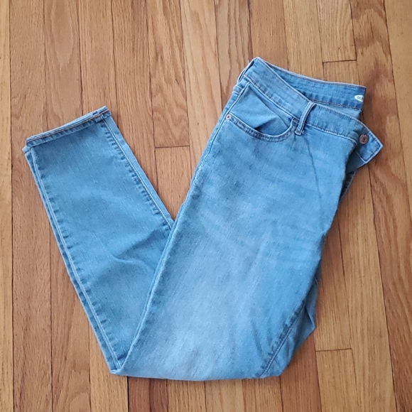 Old Navy Denim - High waisted jeans